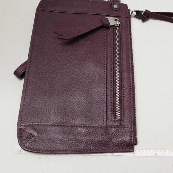 Wristlet - Picture 9 of 10